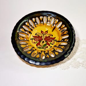 Vintage Openwork Ceramic Plate Vintage Decorative Wall Plate Retro Handmade Hungarian Habán Ceramic Wall Hanging Plate Folklore Home Decor