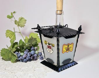 Vintage glazen karaf met lantaarn uit het midden van de eeuw glazen fles uit het midden van de eeuw Vintage glazen karaf Vintage whiskykaraf Vintage decoratieve glazen karaf