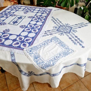 Vintage Hand Embroidered Tablecloth Retro Folk Table Linen Vintage Geometric Embroidered Tablecloth Vintage Large Embroidered Table Cover