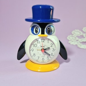 Vintage Pinguin Alarm Clock Retro Decor Clock Vintage Quarz Clock Vintage Pinguin Table Clock Vintage Children Clock