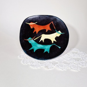 Vintage Hand Painted Decorative Plate Mid-Century Bodrogkeresztúri Ceramic Vintage Minimalist Wall Decor Plate Vintage Wall Decor Plate