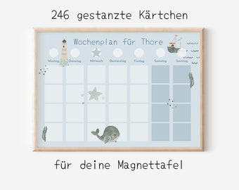 Magnetboard Wochenplan "Seaside" personalisiert für Kinder, 246 Routine Karten, Neodym-Magnete, Montessori Routineplan von Familie Nordstern