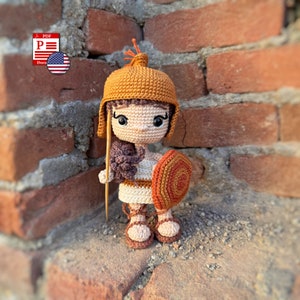 Schema Amigurumi Atena Mitologia Greca Bambola all'uncinetto, Amigurumi senza cuciture Scarica PDF, schema bambola fatta a mano fai da te per gli appassionati di mitologia