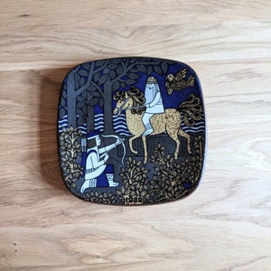Arabia Finland 1982 Kalevala Wandteller entworfen von Raija Uosikkinen