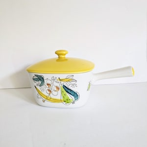 Swedish Rörstrand Granada serving dish with lid from 1950's, designed by Marianne Westman.