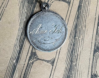 Victorian German Arme ich - I agree Love Token Charm