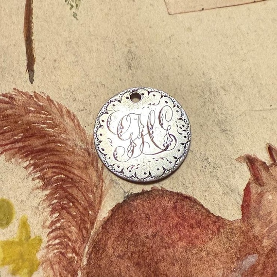 Victorian GHG Love Token Charm