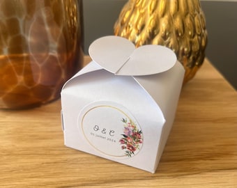 Boîtes dragées et étiquette personnalisée - Boites cadeaux- dragées, bonbons, chocolat et autres (Mariage, EVJF, Baptême, Anniversaire...)