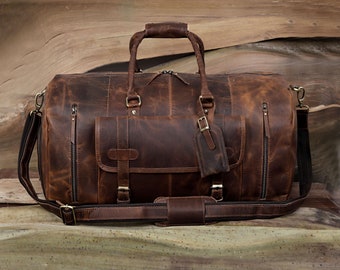 Discover MARS- handmade leather duffle bag with metal zip and belt