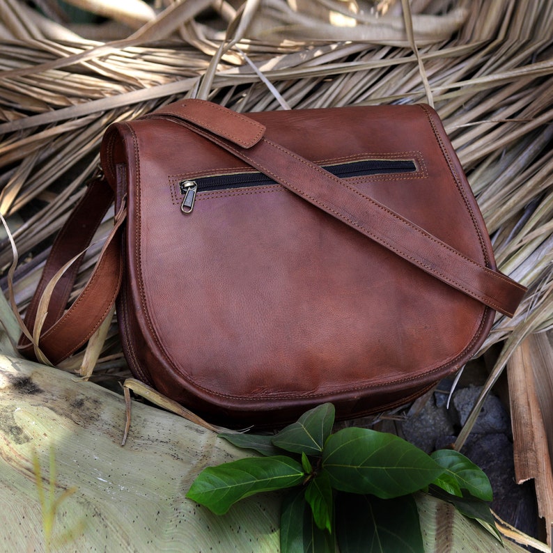 Vintage Leather Crossbody Bag Leather Satchel Leather Etsy