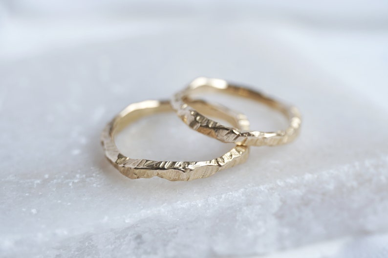 Hammered Wedding Band , 18k Gold Ring, Handmade Texture band, Engagement Ring, Treebark wedding ring, modern style, forest inspired, Wedding Band, Brushed Ring, Hammered Band, 9k Gold Ring ,Handmade band ,Engagement Ring, Unique Wedding Ring, Rustic Ring, Couple ring, Wabi-Sabi RingS18k diamond Gold Ring,  Handmade Texture Band, Simple Wedding Ring, Eternity Ring 9 ct Gold, 14k Yellow Gold Handmade Stacking Ring, Matte finishing, Glossy  finishing  
Hammer texture ring, Everyday gold ring,