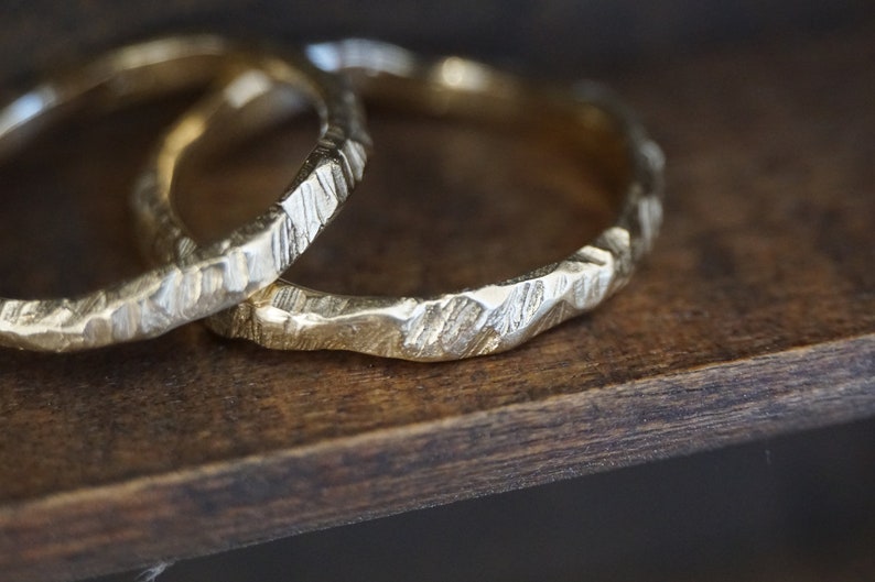 Hammered Wedding Band , 18k Gold Ring, Handmade Texture band, Engagement Ring, Treebark wedding ring, modern style, forest inspired, Wedding Band, Brushed Ring, Hammered Band, 9k Gold Ring ,Handmade band ,Engagement Ring, Unique Wedding Ring, Rustic Ring, Couple ring, Wabi-Sabi RingS18k diamond Gold Ring,  Handmade Texture Band, Simple Wedding Ring, Eternity Ring 9 ct Gold, 14k Yellow Gold Handmade Stacking Ring, Matte finishing, Glossy  finishing  
Hammer texture ring, Everyday gold ring,