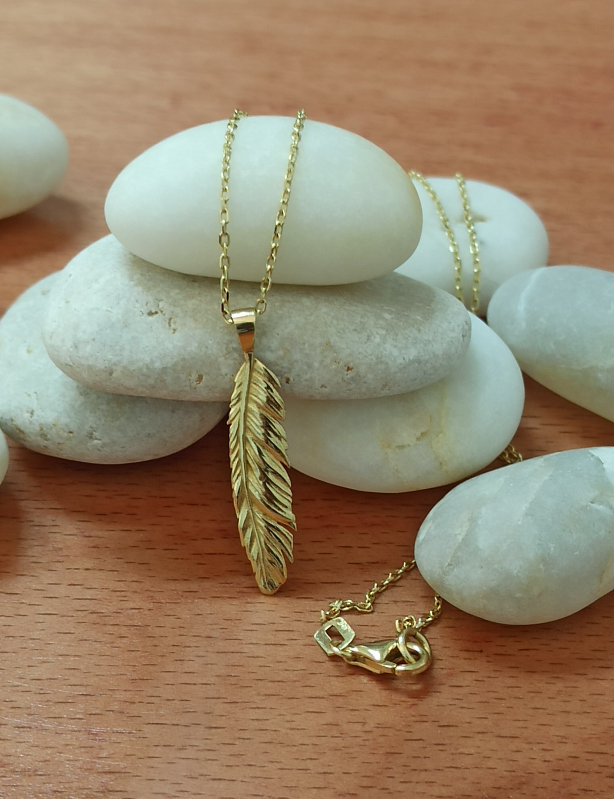 collana di piume, collana con ali, foglia kye, collana semplice, oro massiccio, collana in oro 14 k