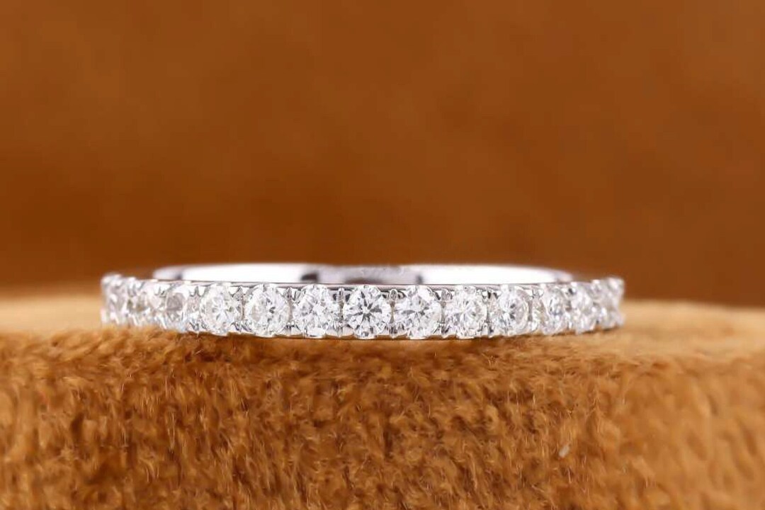 Round Cut Moissanite Wedding Band, 14K Yellow Gold Minimalist Band ...