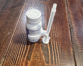 Mommy’s Bliss Gas Drops 3D Printed Syringe Holder
