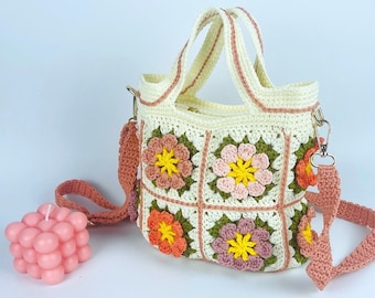 Crossbody flower bag, Crochet Granny square bag, small floral handbag, pink flower summer bag, 20cmx20cm bag, Halloween bag
