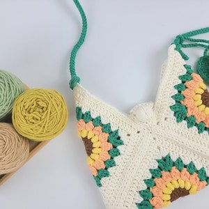 Crochet handmade crossbody bag, granny square floral bag, shoulder daisy sunflower bag, bloom bag, puff flower bag, mother day gift