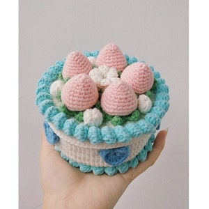 Crochet birthday cake, Personalize desk container, cute crochet box with lid, crochet cake, crochet birthday gift, mother day gift