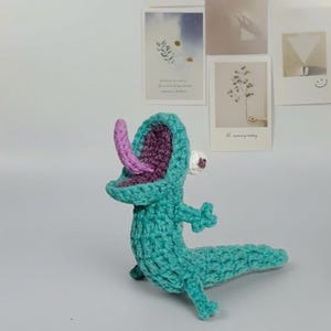 Handmade Tom Lizard Crochet Doll, Tom Lizard Hoppers Amigurumi, Hoppers Characters Doll Plush, Lizard screaming meme, Halloween decoration