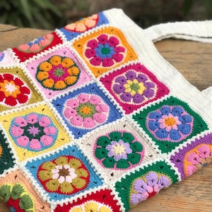 Crochet Granny square bag, handmade shoulder bag, Africa flower summer bag, Big tote bag, Gift for woman, mother day gift. zdjęcie 5
