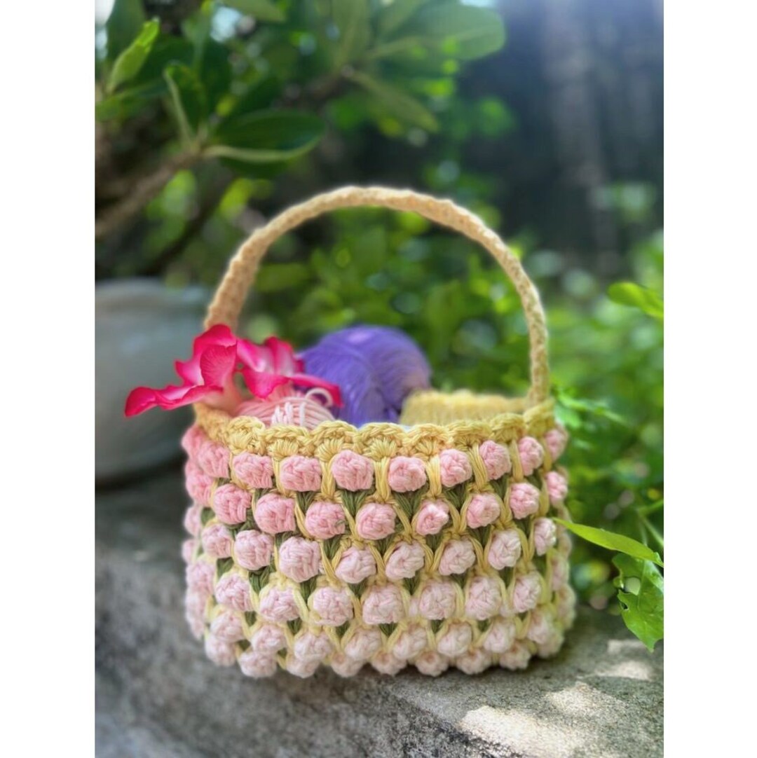 Vibrant Blossom Crochet Shoulder Bag