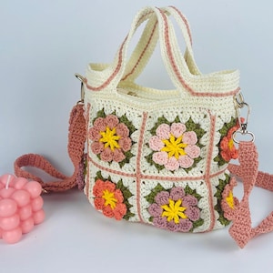 Crossbody flower bag, Crochet Granny square bag, small floral handbag, pink flower summer bag, 20cmx20cm bag, Mother day gift, Easter gift