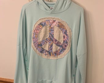 Peace sweatshirt upcycled