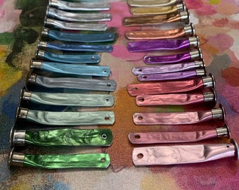 Customized knitting needle key chain gift for knitters upcycled knitting needles zipper pull