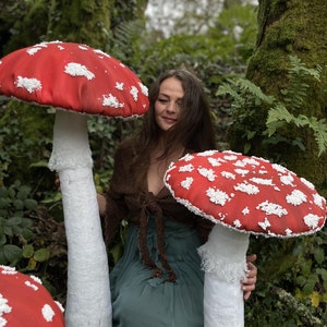 Christmas large mushrooms / Window display / Patry decor