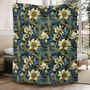 William Morris Boho Floral Sherpa Fleece Blanket, Classic Art Nouveau Flower Botanical Design, Cozy  Throw Blanket, Vintage Home Design