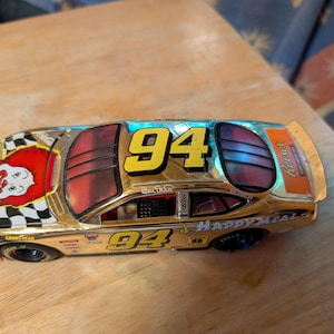 Heavy Duty Metal Bill Elliott Ford Taurus Race Car