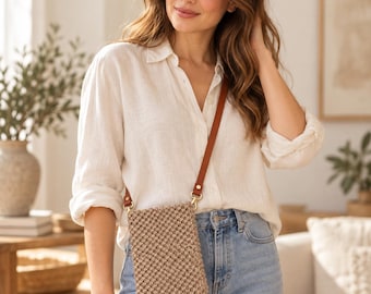 Handmade Crochet Crossbody Bag – Beige Boho Shoulder Purse with Leather Strap