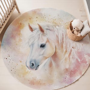 Runder rutschfester Teppich mit Aquarell-Pferdedesign - weiche Samtoberfläche, antiallergisch, waschbarer Kinderzimmerteppich