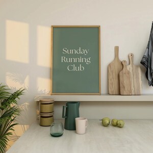 Sunday Running Club Trendy Wall Art Vintage Green Poster Marathon Poster Trendy Retro Wall Decor 90s Running Art Runner Gift Gym Room Decor