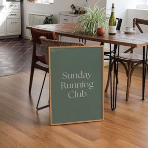 Sunday Running Club Trendy Wall Art Vintage Green Poster Marathon Poster Trendy Retro Wall Decor 90s Running Art Runner Gift Gym Room Decor