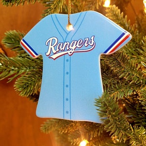 Texas Rangers Light Blue Throwback Jersey Keramik Weihnachtsverzierung, 2023 World Series, American League Meister - Versandfertig