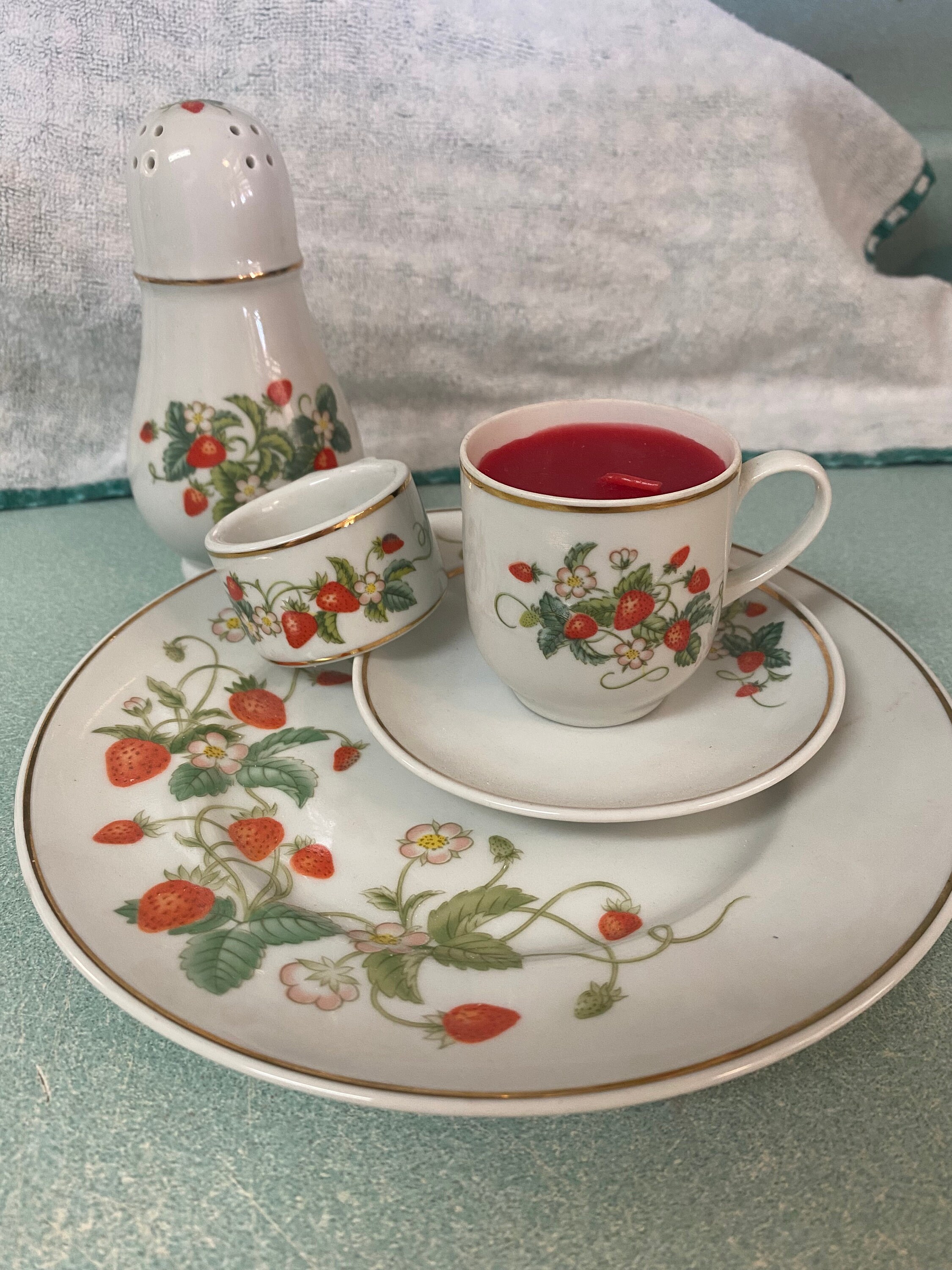 Miniature Teapot By Avon, Blue Seasons Harvest, Ceramic Tea Pot