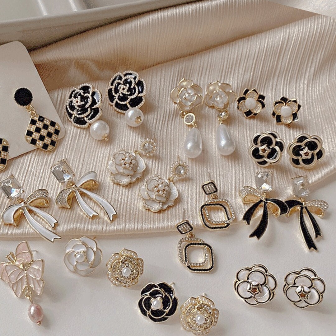 Chanel Style Earring 