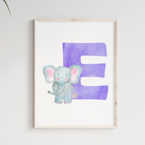 Aquarell Alphabet Buchstabe E Kunst Schöne Alphabet Druck Pastell Wand Kunst Dekor Sofortiger digitaler Download Tier Alphabet Wandkunst