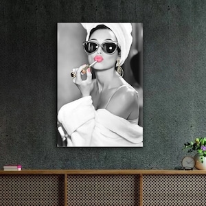 Audrey Hepburn Style Art, Audrey Hepburn Make Up Canvas Print, Audrey Poster, Hepburn Pink Lips, Pop Art Home Decor, Iconic Wall Art Canvas