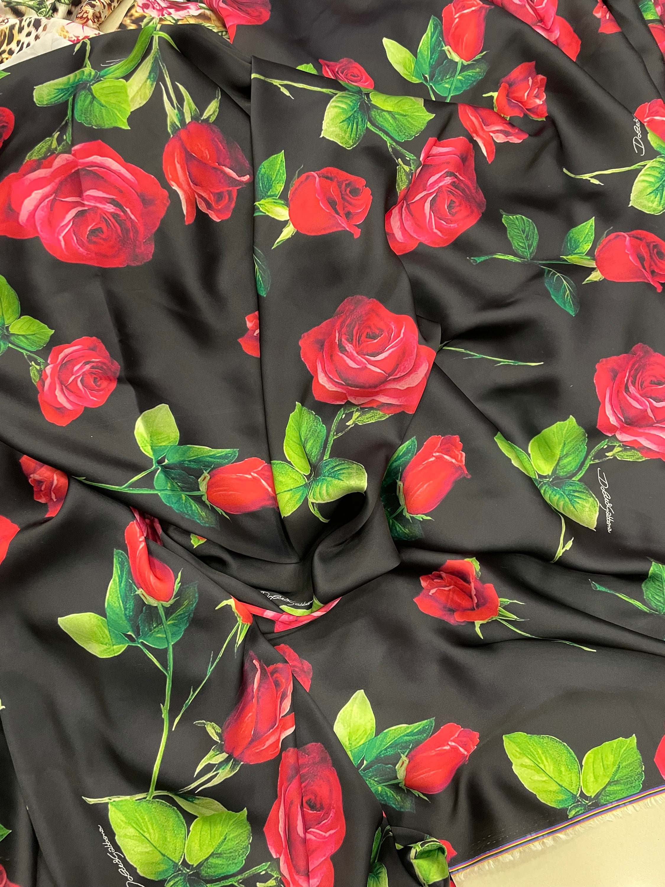Black red rose fabric - Etsy 日本