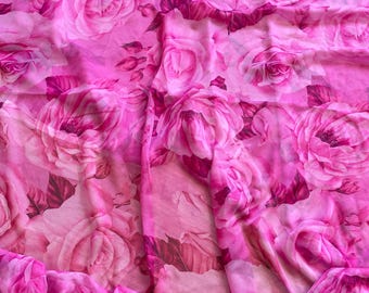 Tela de gasa con estampado floral de rosas rosadas: estilo romántico transparente, estampado personalizado.