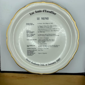Vintage 1957 Les Amis d'Escoffier Menu Plate Syracuse China, Hotel Radisson Minneapolis Souvenir, Mid Century French Culinary Gastronomy