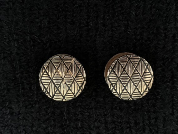 Swank Kum-a-Part snap cufflinks. - image 1