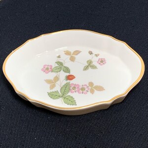Wedgwood Wild Strawberry - Etsy