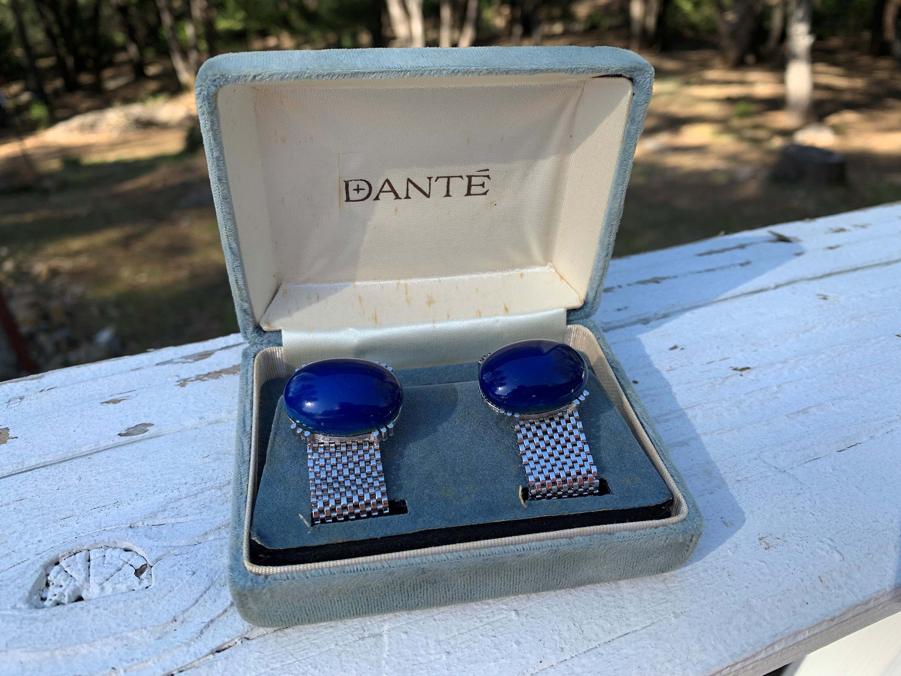 Vintage Wrap-around Cufflinks Blue Cabachon Silver-toned Toggle