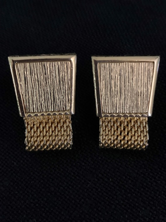 Gold tone wraparound cufflinks - vintage