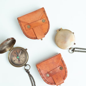 Unique Compass Gift for Him ,Gift for Dad, Personalized Pocket Compass and Leather Pouch Set, Custom Engraved Compass, ,