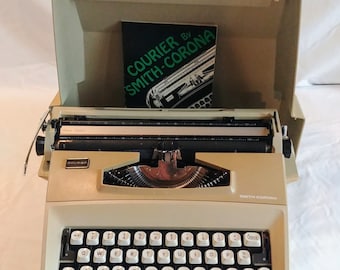 Smith Corona Courier Portable Typewriter with Cover 1970's