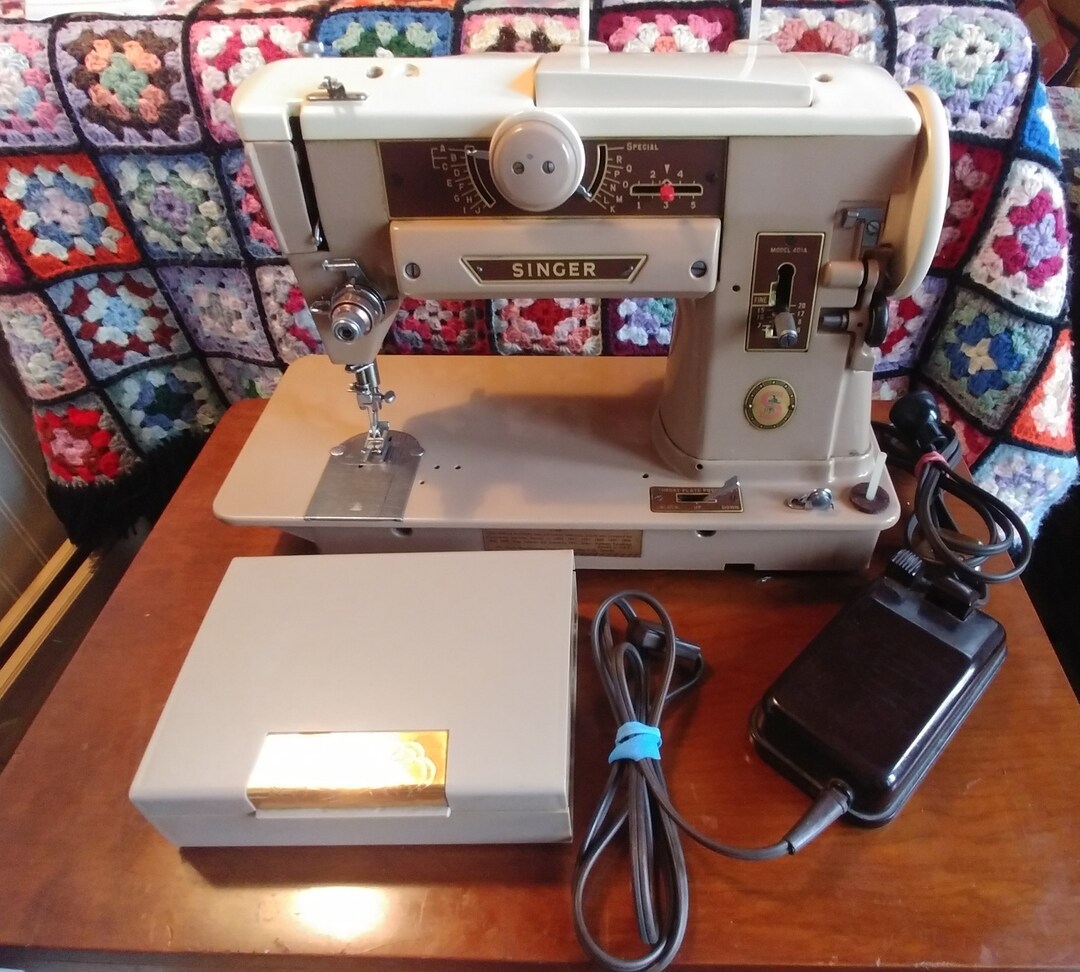 Singer 401A Sewing Machine 1961 With Accessories Etsy